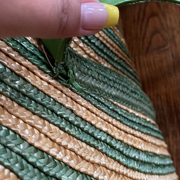 Kate Spade Green Stripe Lawn Party Reign Half Moon Straw Tote - Picture 10 of 10